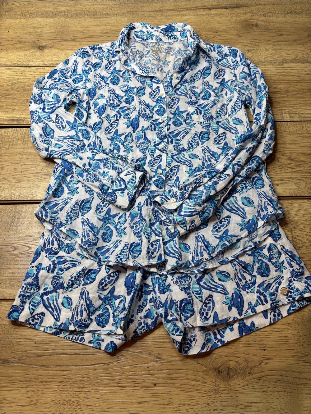 Women’s Lilly Pulitzer Matching Top and Shorts 100% Linen Size XS